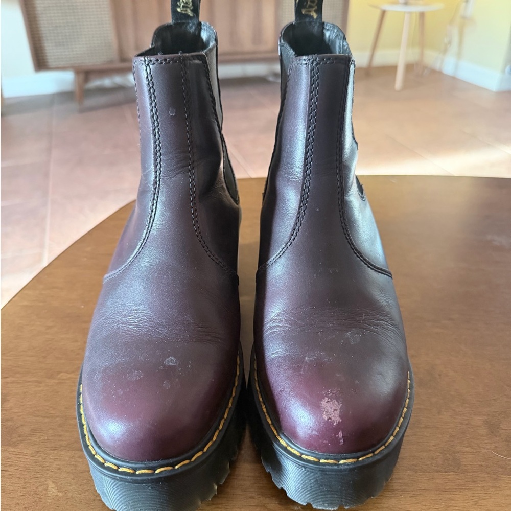 Dr. Martens Rometty Burgundy Vintage Platform Chelsea Boots in EUC